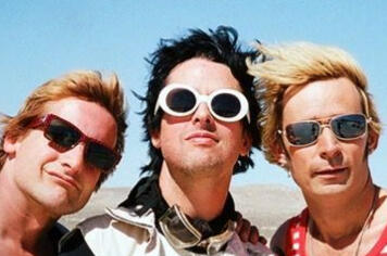 2/12/22 ! Green Day π€π»